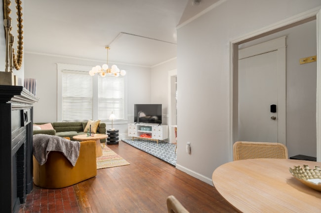 Photo - 1504 W Friendly Ave Unit A