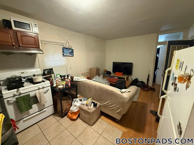 Photo - 3 Warwick St Unit 1