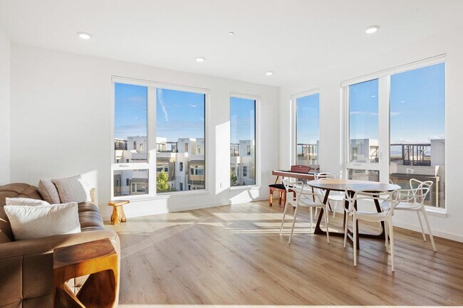 Photo - 52 Kirkwood Ave