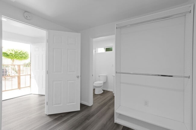 Adorable 1-bedroom ADU in San Fernando! - Adorable 1-bedroom ADU in San Fernando! House