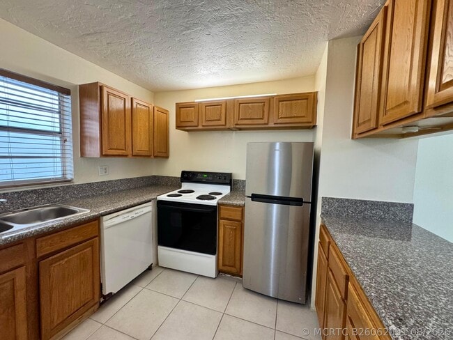 6507 Winfield Blvd Unit 130-C