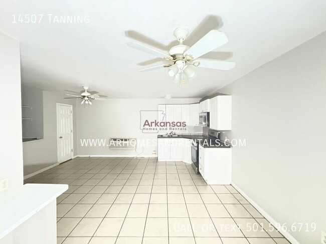 Photo - 14507 Tanning-