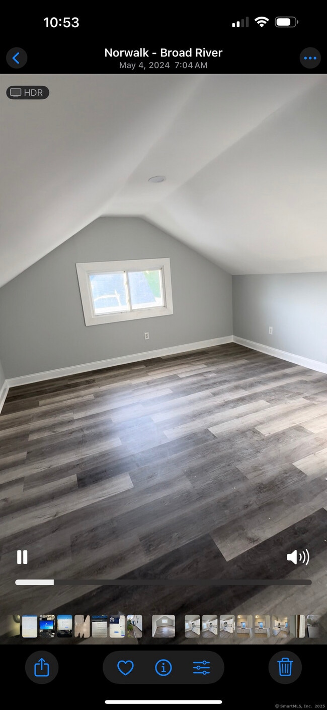 Photo - 95 New Canaan Ave Unidad 2