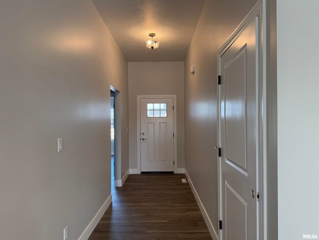 Photo - 1603 Blenheim Dr