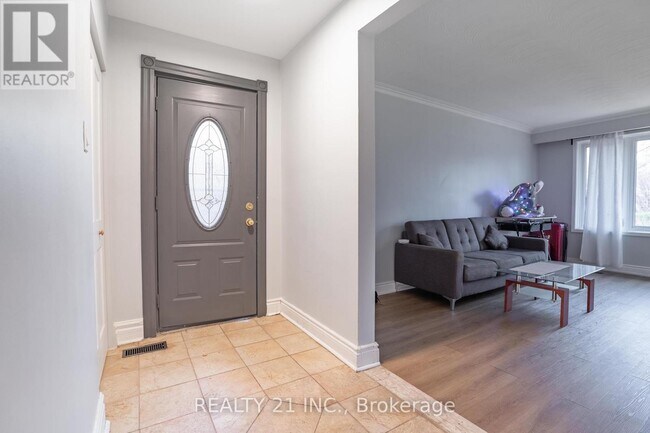 Photo - 7 Brightside Dr