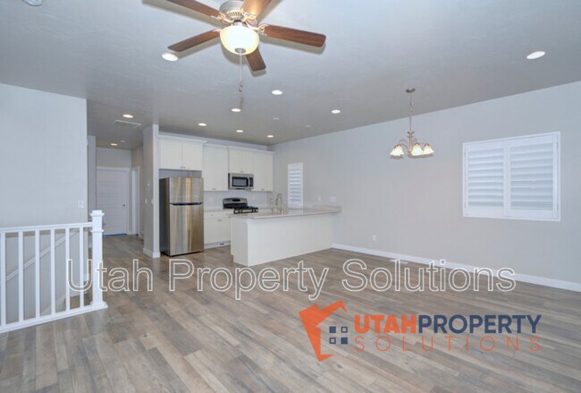 Photo - 1394 Stewart Falls Dr