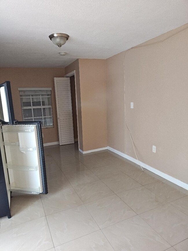Photo - 13520 NW 11th Ave Unit 13520