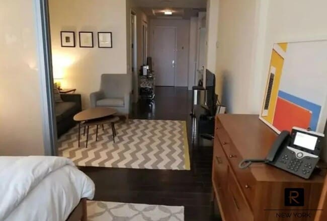 111 Fulton St Unit 820