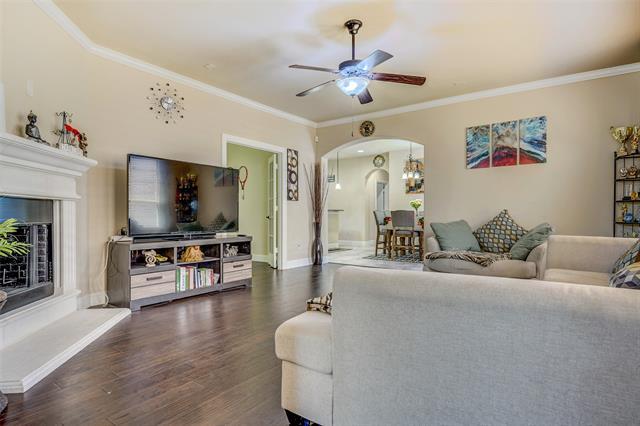 Photo - 1429 Lauren Creek Ln