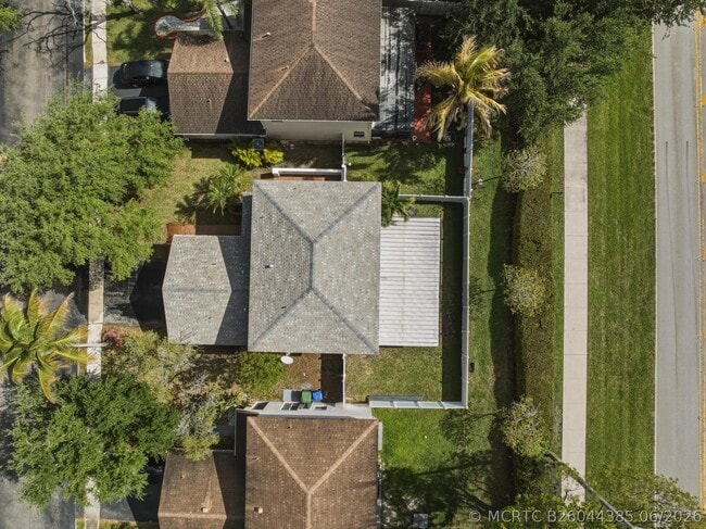 310 NW 207th Way