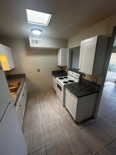 Photo - 411 W Colter St