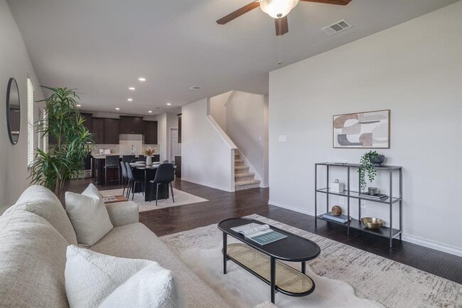 Photo - 6792 Catania Loop