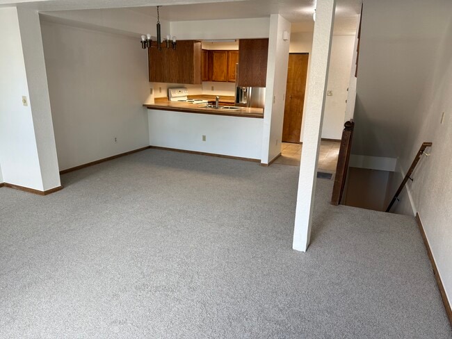 Dining & Kitchen - 6734 Yarrow St