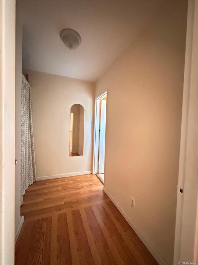 Photo - 8 Wainwright Ave Unit 2C