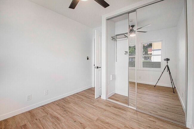 Photo - 8748.5 Belford Ave Unidad 8748.5