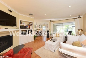 Photo - 807 N Doheny Dr