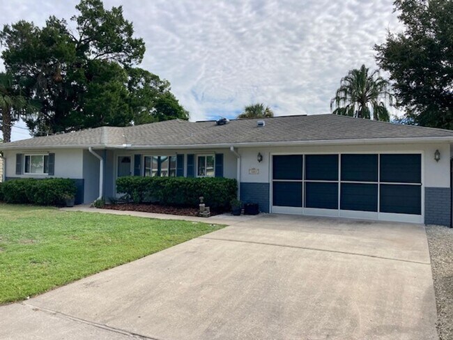 1661 NW 20th Ave