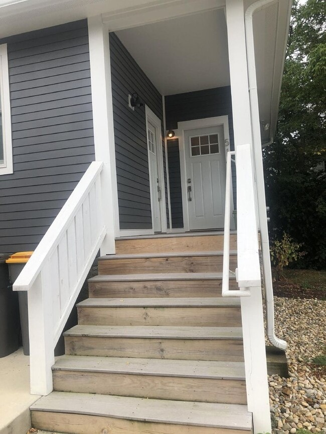 Photo - 512 S Fess Ave