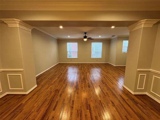 Photo - 2614 Enclave At Shady Acres Ct