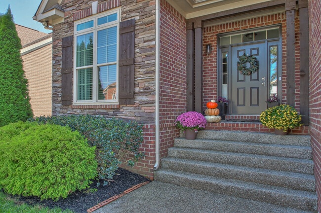 Photo - 6032 Sanmar Dr