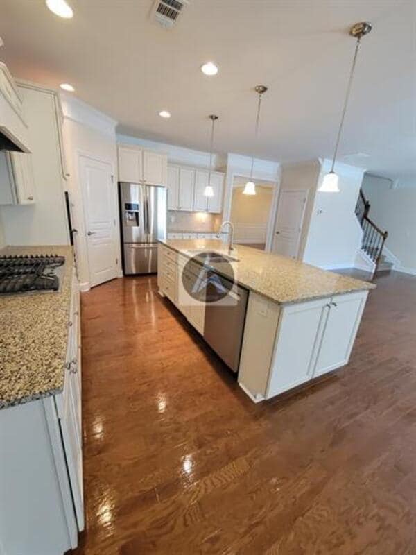 Photo - 1008 Applegate Dr