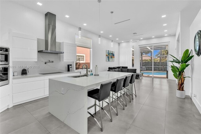 Building Photo - 5851 NW 125th Terrace