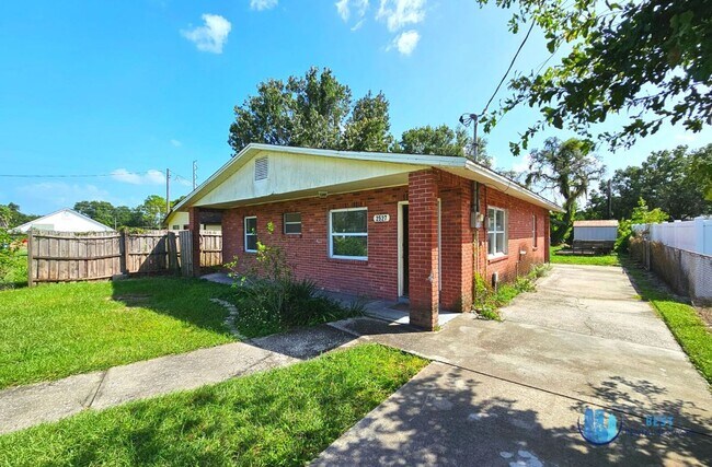 2 Bedroom 2 Bath Home in Lakeland Availabl... - 2 Bedroom 2 Bath Home in Lakeland Availabl...