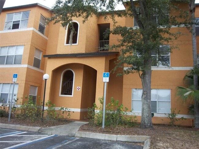 Building Photo - 4606 Commander Dr Unit 1113 Rental
