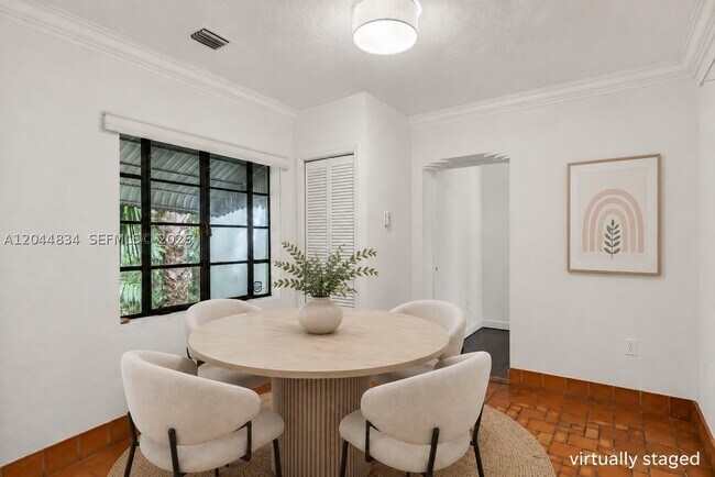 Photo - 5390 Sunset Dr