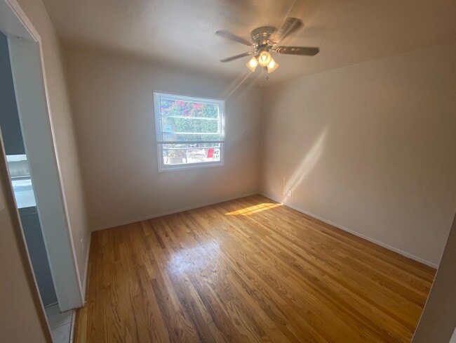 Photo - 2471 Silver Lake Blvd Unit 2471-B