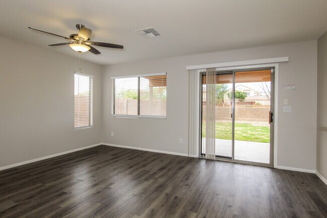 Photo - 5722 N 124th Ln