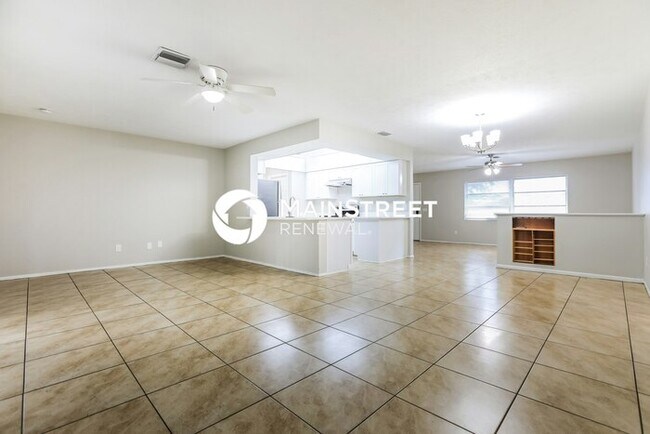 3 Bedroom Pet-Friendly Home in VENICE, FL with Main Street Renewal