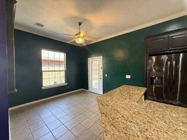 Photo - 3-bedroom, 2-bath home with a dedicated study located in The Creeks at Wimberley