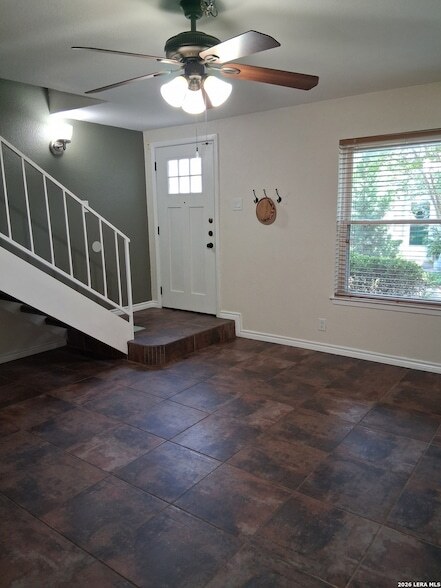 Photo - 2811 Woodbury Dr