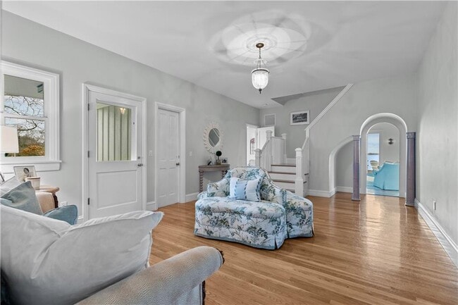 Photo - 561 Indian Ave