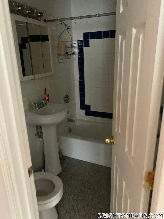 Photo - 41 Egremont Rd Unit 5