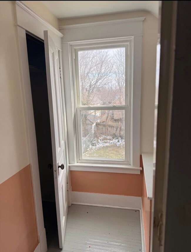 Photo - 337 Wyoming Ave Unit upper