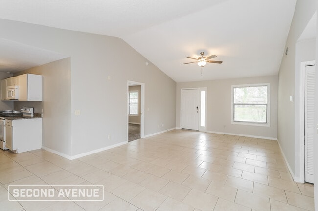 Photo - 491 San Servando Ave SW
