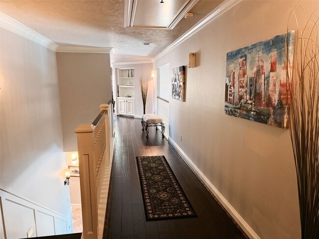 Building Photo - 2819 Cedar Woods Pl