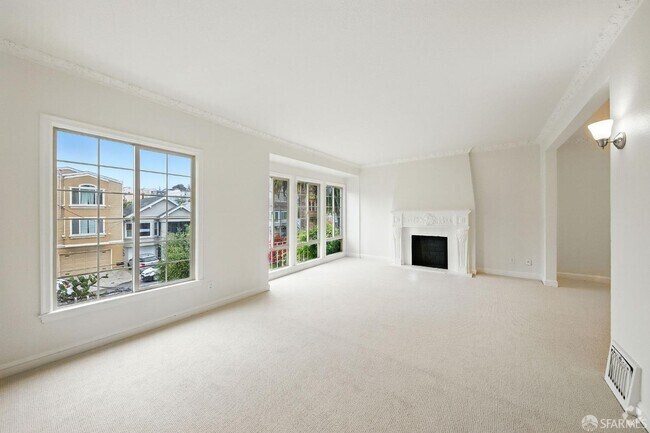 Building Photo - 1720 Quesada Ave Rental