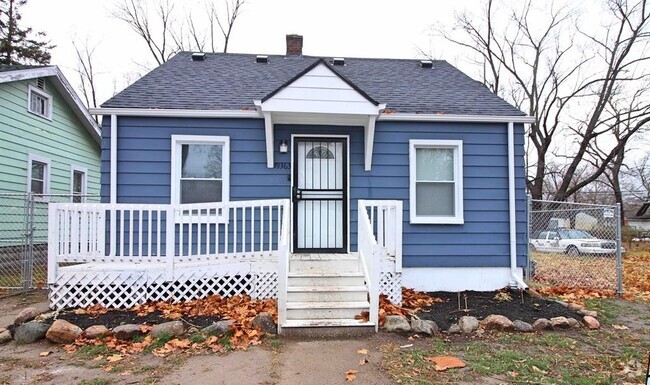 Building Photo - 19363 Rosemont Ave Rental