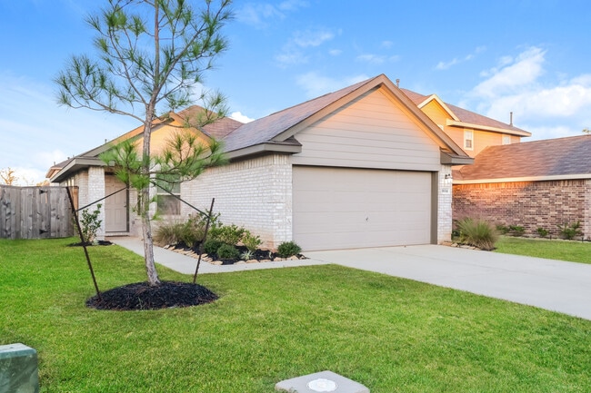 Photo - 1614 Oleander Grns Dr