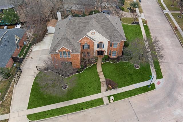 Photo - 715 Lakeway Dr