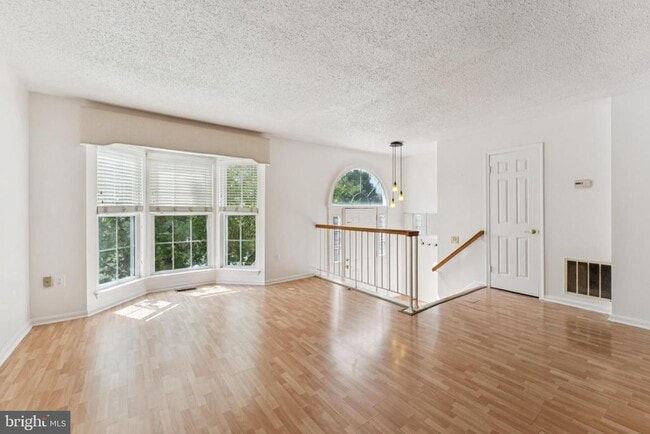 Photo - 4117 Waterbuck Way