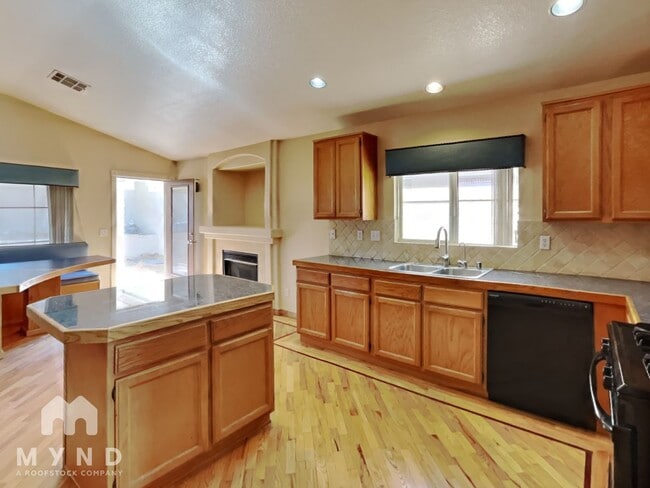 Photo - 7599 W Diablo Dr