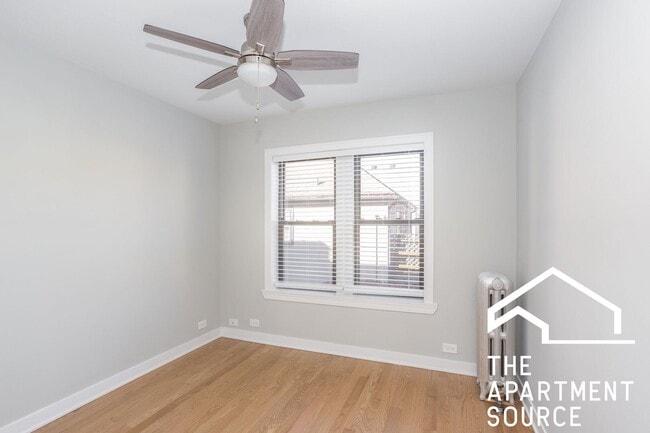 Photo - 1952 W Wilson Ave Unit 2AA