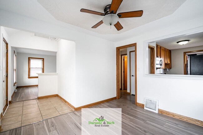 Photo - Cape Cod 3 Bedroom Single Family In Racine