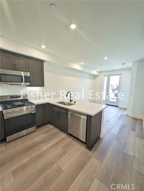 Photo - 402 W Grand Ave Unit 106