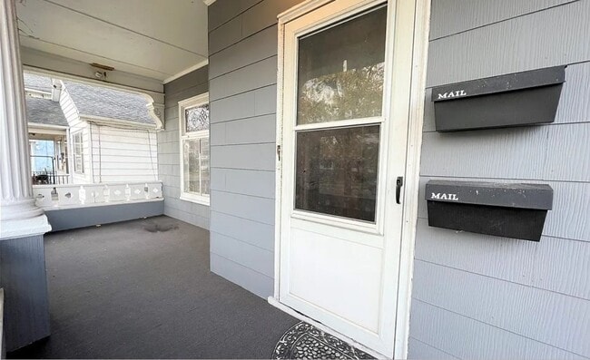 Photo - 2473 Pierce Ave Unit 2