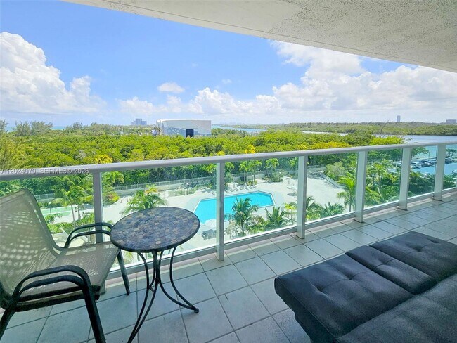 Photo - 100 Bayview Dr Unidad 722